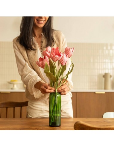 Tulipe en papier rose suggérées chez